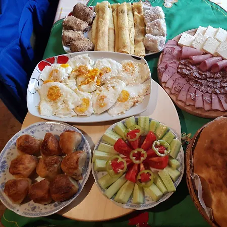Konaciste Mali Izvor Holiday home