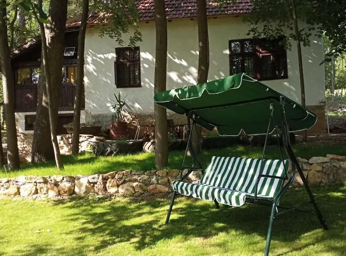 Konaciste Mali Izvor Ferienhaus